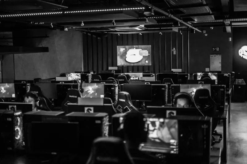 When the Arena Went Nuclear: The Plays That Defined Esports in 2025